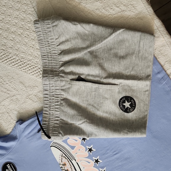 🆕️ Converse Short Set - Picture 4 of 7